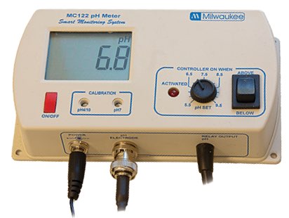 MC122 pH Controller at Wattley Discus