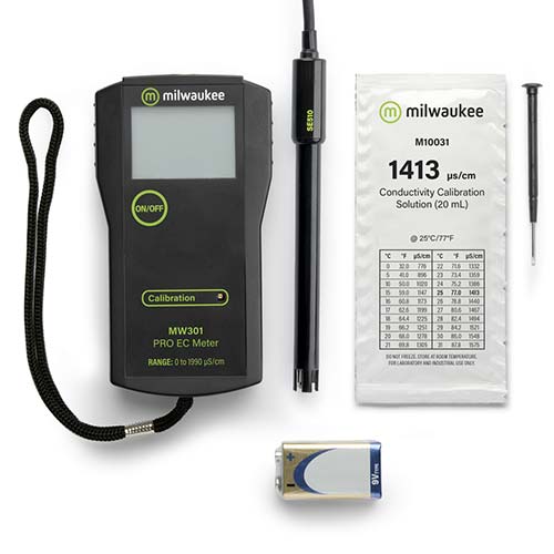 Milwaukee-MW301-PRO-Conductivity-Meter-wattley-discus